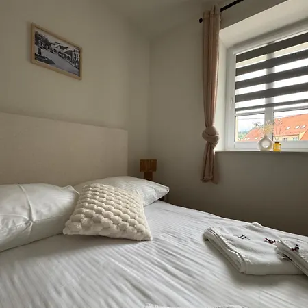 Werona W Rynku * Duszniki Zdrój